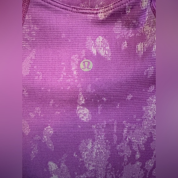 Lululemon Swiftly Tech Short Sleeve 2.0 0 - Picture 4 of 5